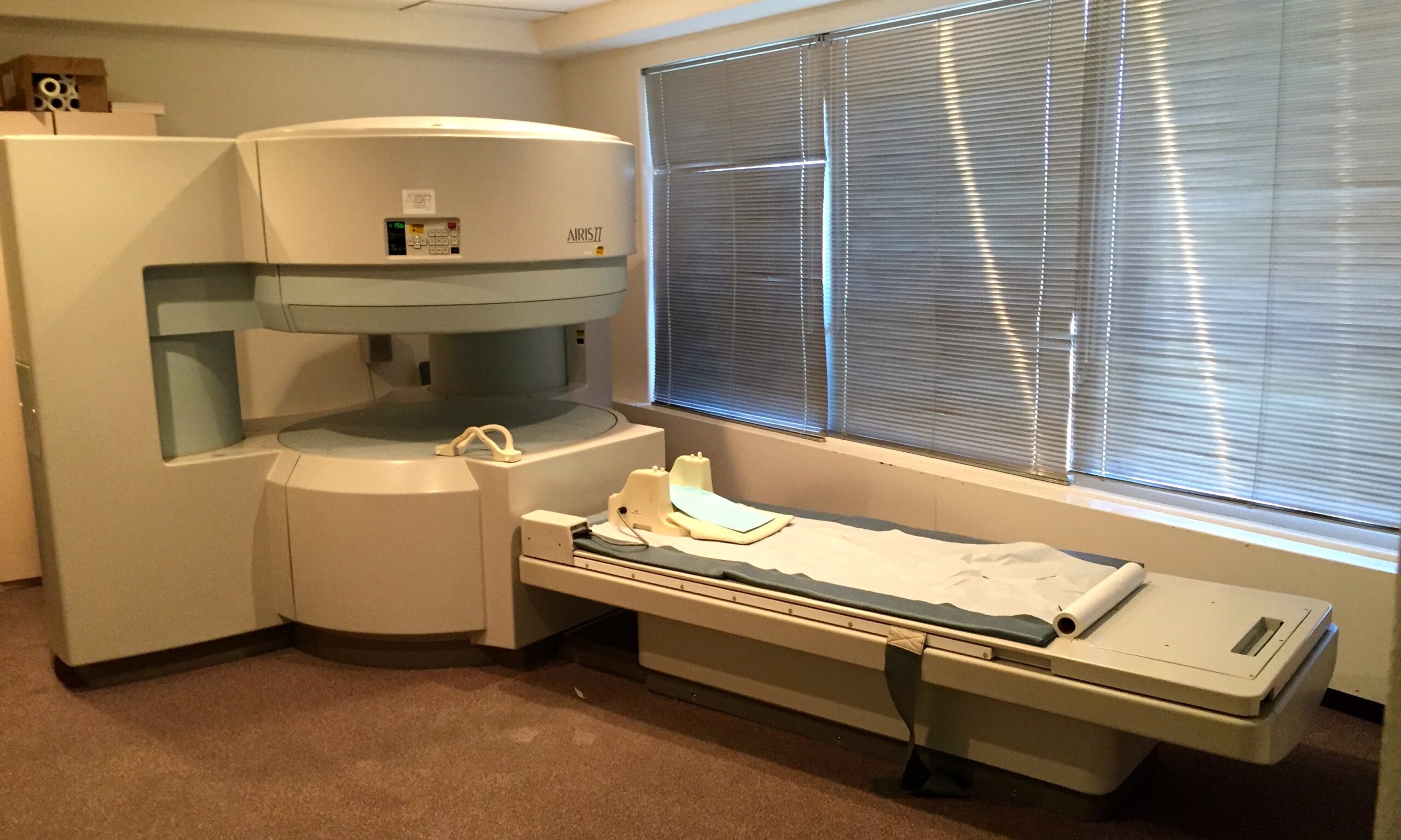 Arrowhead Creekside Inside a medical center